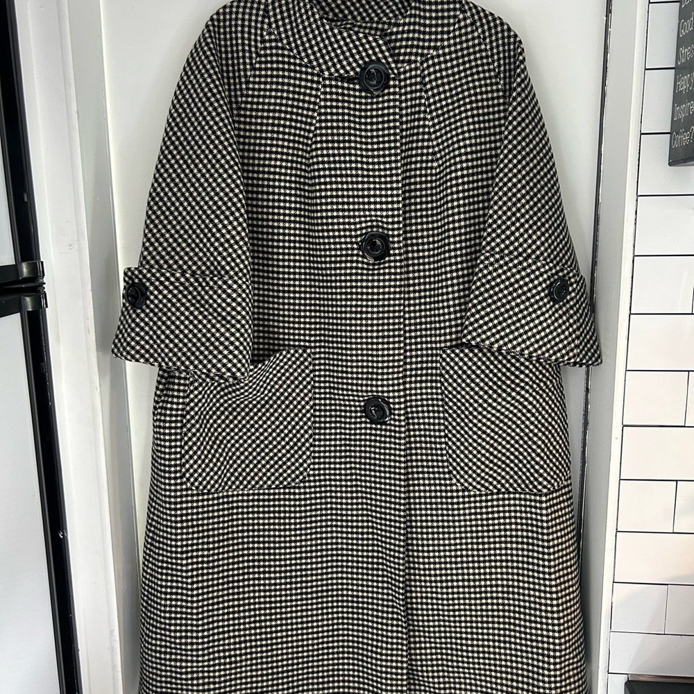 Vintage 1960’s Wool Houndstooth Coat - Made in the USA